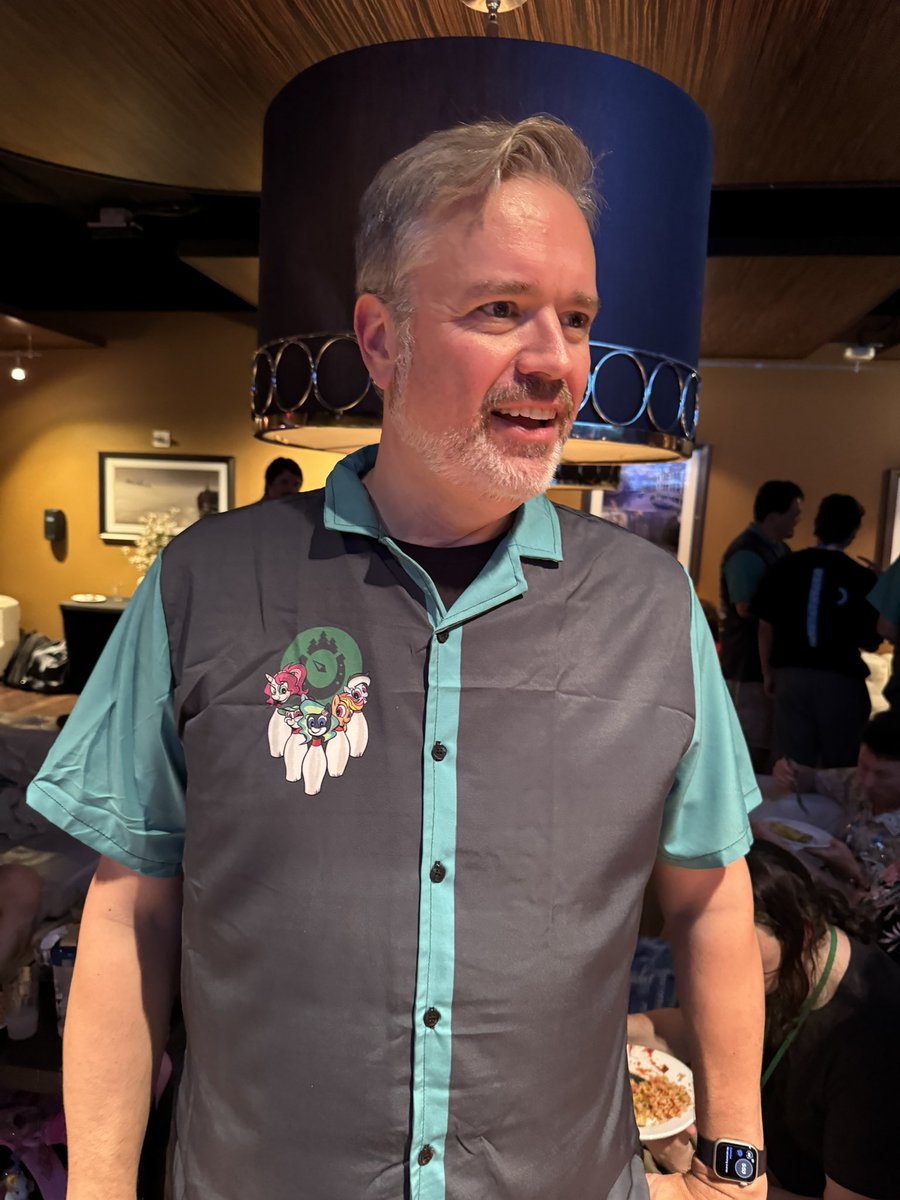 M.A.Larson (@m_a_larson) on Twitter photo Bowling with America’s sweetheart <a href="/thomzahler/">America's Thom Zahler</a> at #EFNW2025. Check that shirt 😍 Bowling with America’s sweetheart <a href="/thomzahler/">America's Thom Zahler</a> at #EFNW2025. Check that shirt 😍