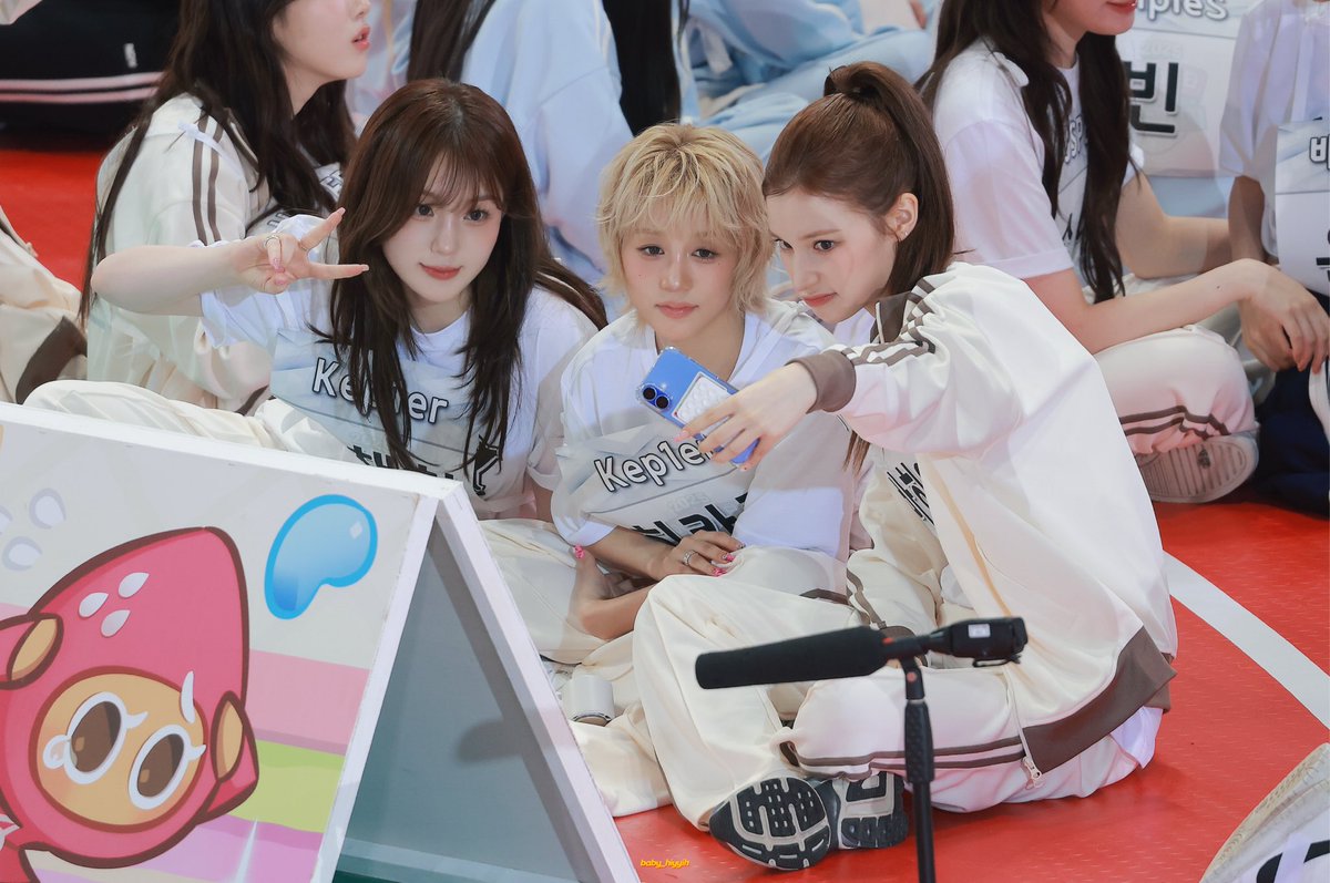 baby_hiyyih0727's tweet photo. 250825 

#HUENING_BAHIYYIH #휴닝바히에 #케플러 #KEP1ER https://t.co/bJgcZX5rMc