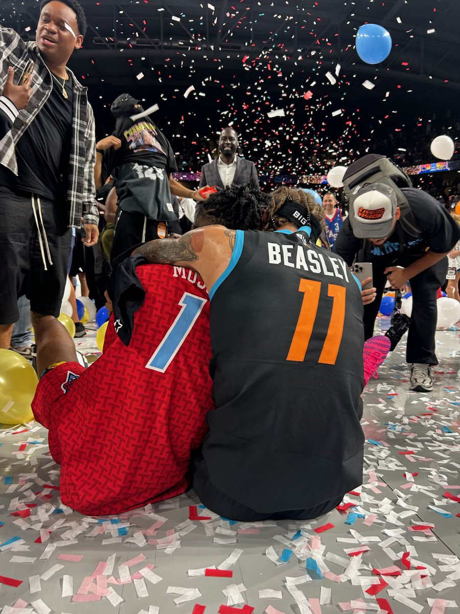 BIG3 (@thebig3) on Twitter photo Gladiators…..
Brandon Moss and <a href="/Michael8easley/">Michael Beasley</a> share a moment after a thriller of a championship Gladiators…..
Brandon Moss and <a href="/Michael8easley/">Michael Beasley</a> share a moment after a thriller of a championship