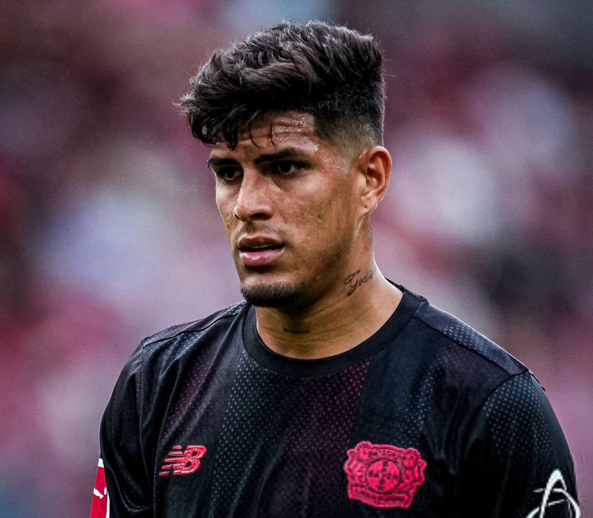 🚨🇪🇨 Piero Hincapié wants to leave Bayer Leverkusen ahead of the end of the summer window.

Premier League clubs attentive after Tottenham made an enquiry 10 days ago.

Release clause available: €60m.

🎥 youtu.be/TXwp5csg2Rk