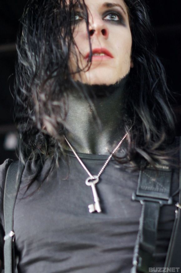 i have nothing to say, but that picture? damn