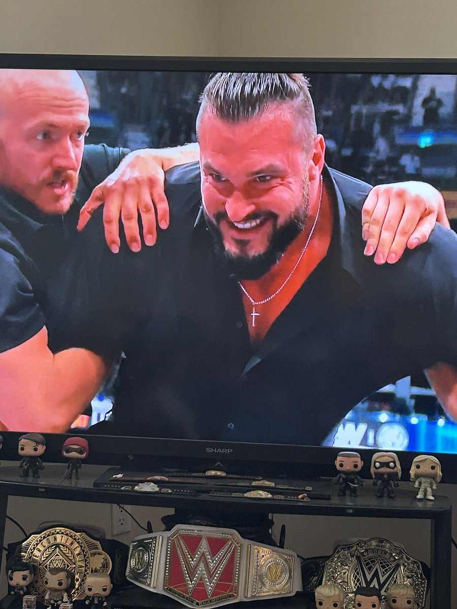 HOOOOO WHAT A SHOCK?!?!? Welcome back <a href="/RealWardlow/">Wardlow</a> we’ve missed you so much 🥰🥰🥰 #AEWForbiddenDoor