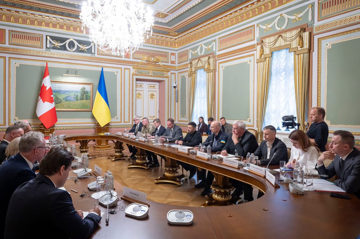 Sergii Marchenko (@sergiimarchenk3) on Twitter photo 🇺🇦 On Independence Day <a href="/ZelenskyyUa/">Volodymyr Zelenskyy / Володимир Зеленський</a> & <a href="/CanadianPM/">Prime Minister of Canada</a> agreed on key steps to deepen 🇺🇦-🇨🇦 partnership. Together with Ambassador <a href="/NatalkaCmoc/">Natalka Cmoc</a> we signed a Customs Cooperation Agreement – a vital step to reform & strengthen Ukraine’s economic security. Grateful to 🇨🇦for solidarity! 🇺🇦 On Independence Day <a href="/ZelenskyyUa/">Volodymyr Zelenskyy / Володимир Зеленський</a> & <a href="/CanadianPM/">Prime Minister of Canada</a> agreed on key steps to deepen 🇺🇦-🇨🇦 partnership. Together with Ambassador <a href="/NatalkaCmoc/">Natalka Cmoc</a> we signed a Customs Cooperation Agreement – a vital step to reform & strengthen Ukraine’s economic security. Grateful to 🇨🇦for solidarity!