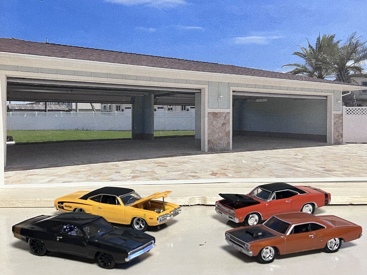 porschegmbh's tweet photo. #ホットウィール  #Johnnylightning  #BBODY #Plymouth @freewheeling201 おはようございます☀️ロードランナー、スーパービー、チャージャーのBボディーズです👍この頃のデザインがバランスサイコーですCooooool😎✨ https://t.co/HQCIAJjUUE