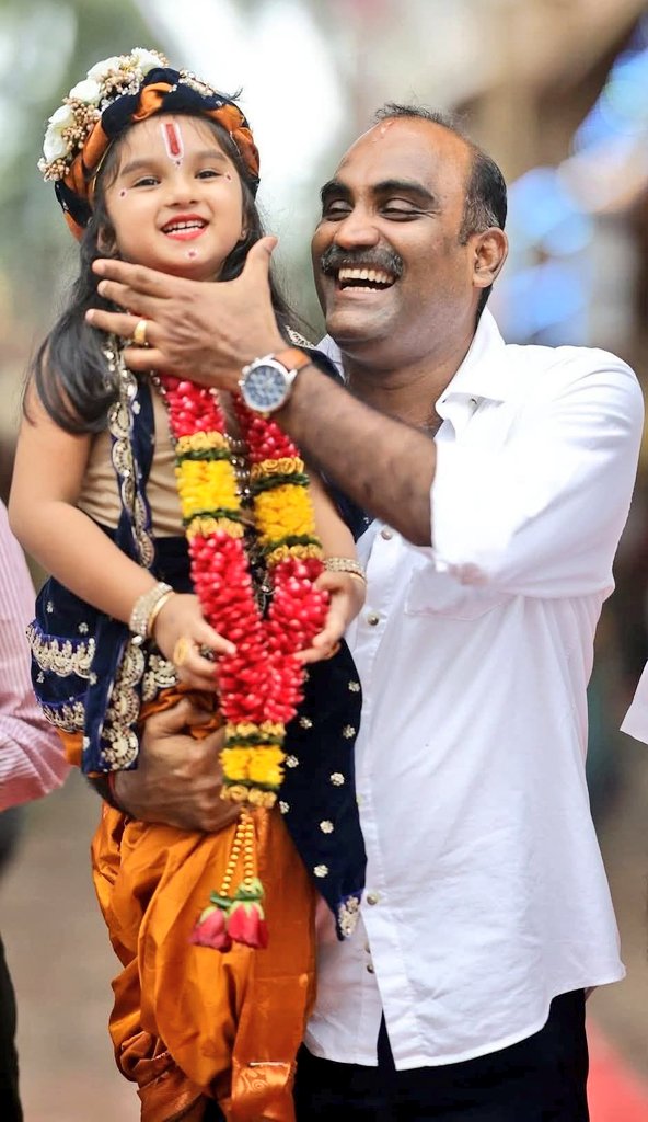 ಉಡುಪಿ ವಿಧಾನಸಭಾ ಕ್ಷೇತ್ರದ ಜನಪ್ರಿಯ ಶಾಸಕರು ಹಾಗೂ #BJPOBCMorcha ರಾಷ್ಟ್ರೀಯ ಪ್ರಧಾನ ಕಾರ್ಯದರ್ಶಿಗಳಾದ ಶ್ರೀ #ಯಶಪಾಲ್_ಸುವರ್ಣ <a href="/YashpalBJP/">Yashpal Anand Suvarna</a> ರವರಿಗೆ ಹುಟ್ಟುಹಬ್ಬದ ಹಾರ್ದಿಕ ಶುಭಾಶಯಗಳು. ದೇವರು #YashpalSuvarna ರವರಿಗೆ ಉತ್ತಮ ಆರೋಗ್ಯ, ಧೀರ್ಘಾಯುಷ್ಯ, ಶಕ್ತಿ, ಸಾಮರ್ಥ್ಯ ಮತ್ತು ಯಶಸ್ಸನ್ನು ಕರುಣಿಸಲಿ.
#HBDYashpalSuvarna