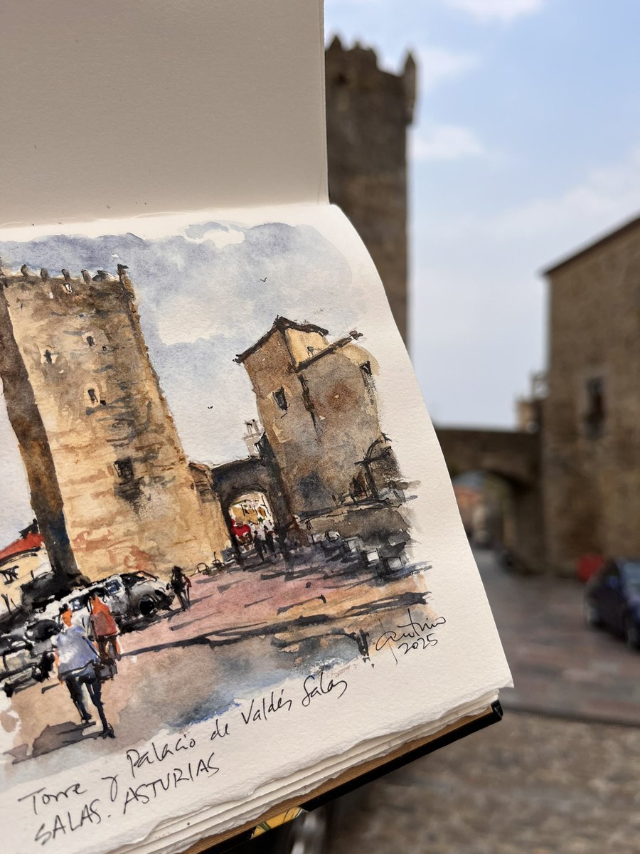 Segunda etapa del Camino Primitivo: Grado-Salas. Torre y palacio de Valdés Salas en Salas, Asturias.
—
Second stage of the Primitive Way: Grado-Salas. Tower and palace of Valdés Salas in #Salas, Asturias.