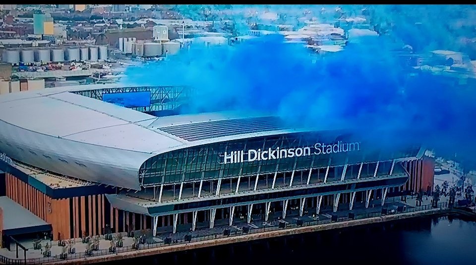 Tony_Scott11's tweet image. Town tonight is 🔵