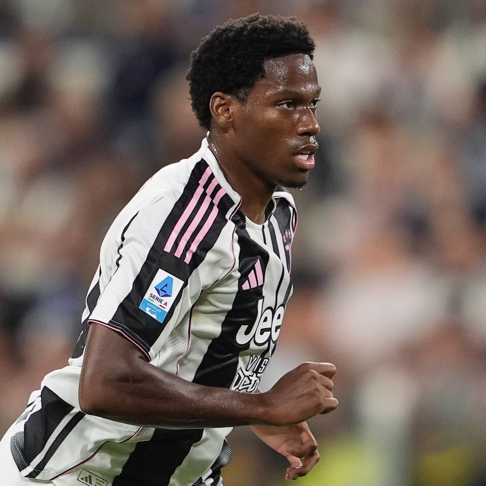 Italian Football TV on X: "🇨🇦⚪️⚫️ Jonathan David makes history He's the  first Canadian to ever score for Juventus 🔥 https://t.co/ftfgUhZ9Xi" / X