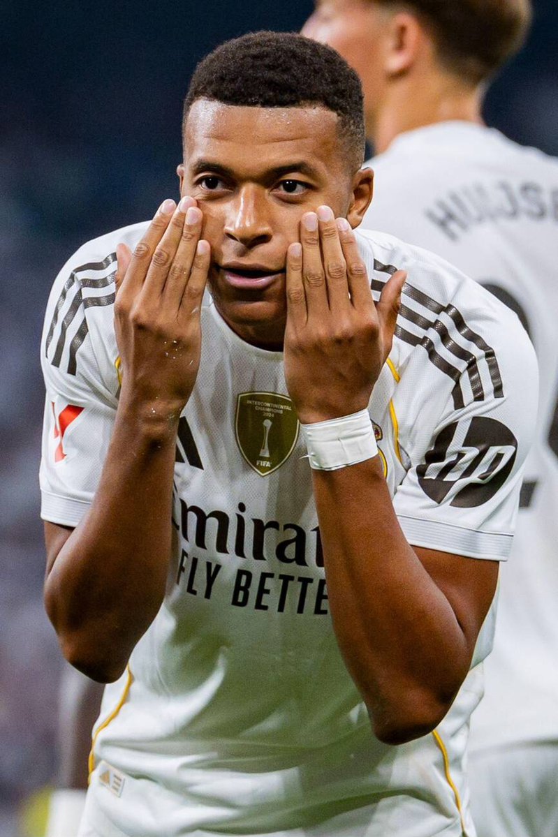 madrid_historia (@mhsitoria) on Twitter photo SORTEO DE LA CAMISETA DE KYLIAN MBAPPE 1° EQUIPACIÓN 25/26
REQUISITOS PARA PARTICIPAR:
1)SEGUIR A <a href="/MHsitoria/">madrid_historia</a>
2)DARLE RT Y MG A ESTE TWIT
3) MENCIONAR A ALGUIEN(DOBLE PARTICIPACIÓN)
EL SORTEO SERÁ EL 7 DE SEPTIEMBRE.🤍 SORTEO DE LA CAMISETA DE KYLIAN MBAPPE 1° EQUIPACIÓN 25/26
REQUISITOS PARA PARTICIPAR:
1)SEGUIR A <a href="/MHsitoria/">madrid_historia</a>
2)DARLE RT Y MG A ESTE TWIT
3) MENCIONAR A ALGUIEN(DOBLE PARTICIPACIÓN)
EL SORTEO SERÁ EL 7 DE SEPTIEMBRE.🤍