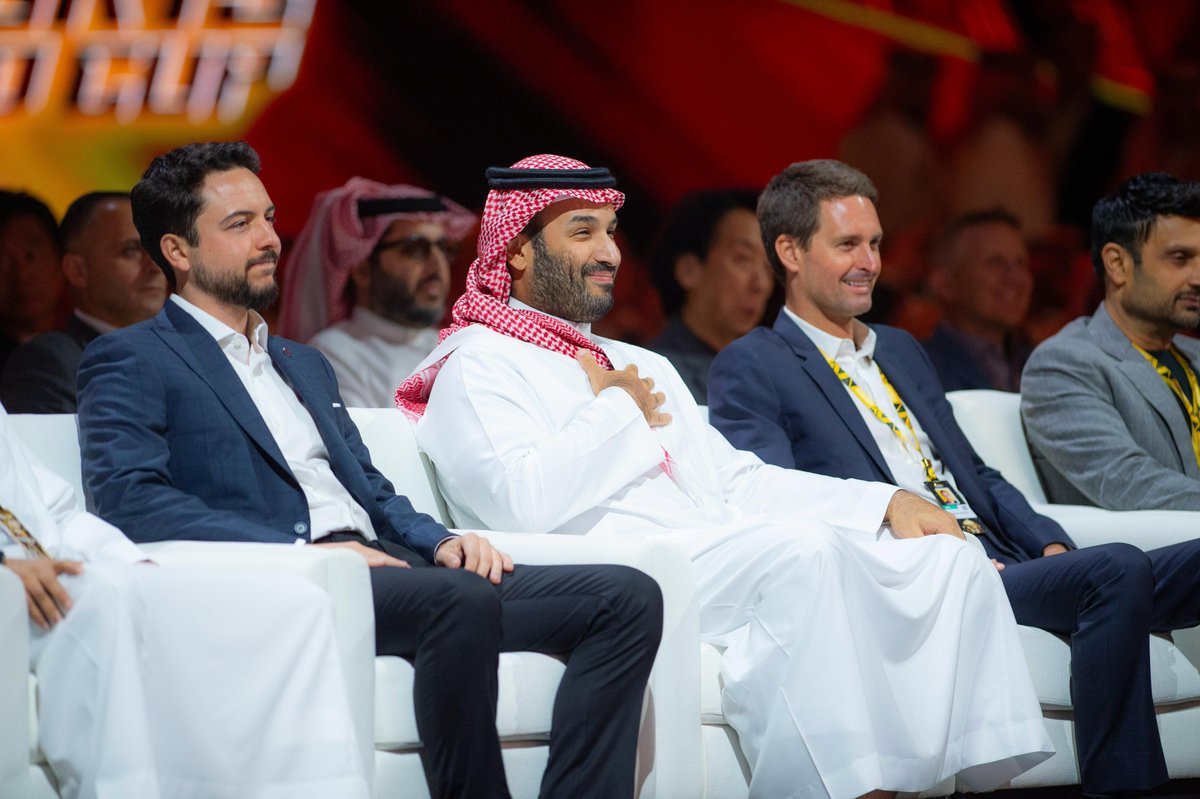 بندر الجلعود tweet media