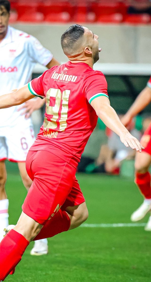 Syabendoo's tweet photo. Amed 4 adet gol attı...
GS de 4'ledi...
Vanspor'da dün 1 puan aldı, hemde deplasmanda...
Ma daha be olsun 🤪
#AMDvSVS https://t.co/DhZHhbTFii