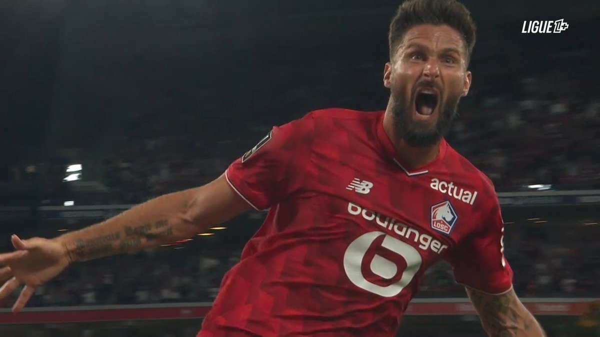 Cet homme est toujours décisif à bientôt 39 ans. 

Quelle inspiration pour les jeunes joueurs et les attaquants. Le talent n'a pas d'âge. Il est éternel. #LOSCASM