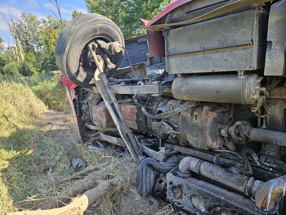 Happening Now! NYS I90 East MM 372, TT rolled over.  Large fuel spill,  minor injuries.  Use caution in the area.
