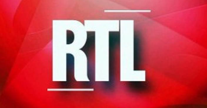 Mediasinfos's tweet image. Demain (Lundi) pour le grand retour de l'émission #LesGrossesTêtes sur @RTLFrance de 15H30 à 18H, @ruquierofficiel sera entouré de #AdilRami @Bernier_Michele @FranckFerrand @CarolineDiament @FabrizioBucella et #YoannRiou. mediasinfosblog.wordpress.com
