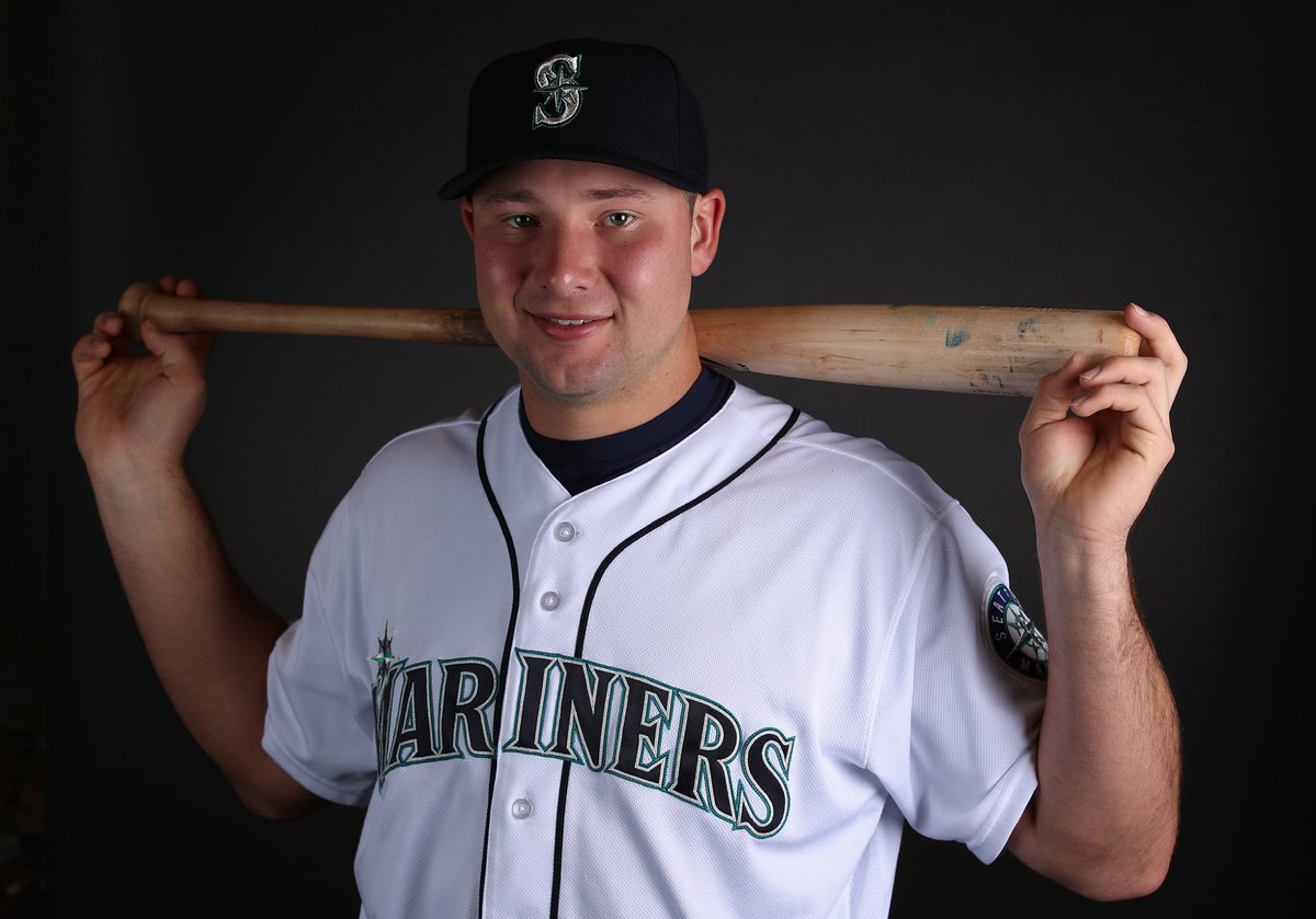 The greatest HR hitting catcher in a single season