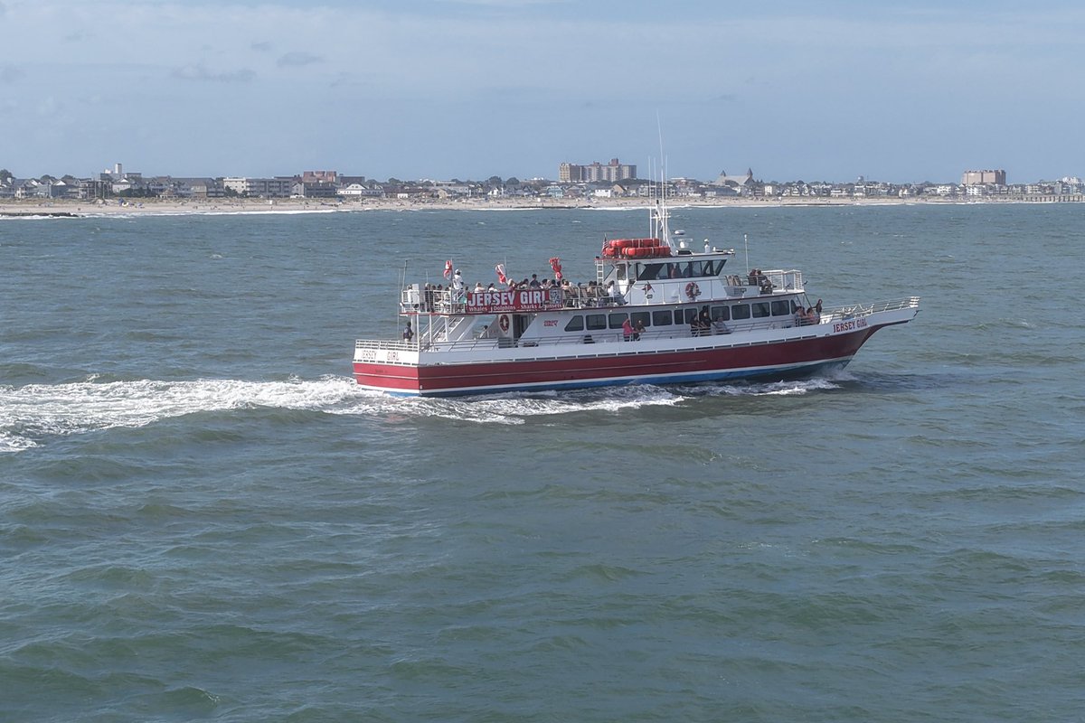 Third trip of the day Jersey Shore Whale Watch on the boat Jersey Girl <a href="/SpringNuts_/">Spring-Nuts</a> <a href="/News12NJ/">News12NJ</a>  Aug 24th