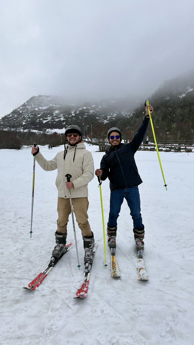 Raygrelopi's tweet photo. Una aventura más, esta vez sobre hielo @jose_233 ❤️ https://t.co/35yW5vRZb1