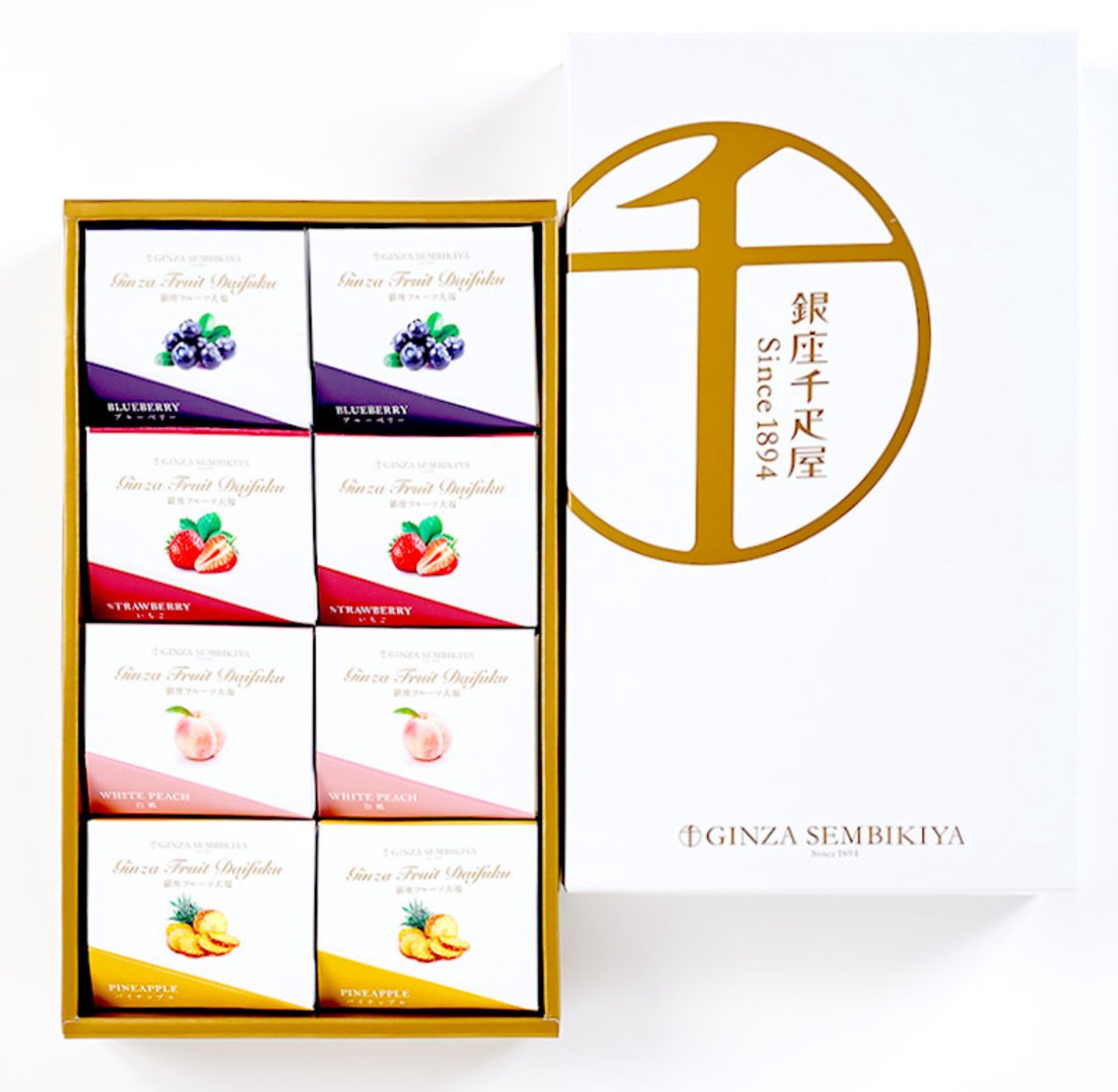 これ手土産に厳しい友達に送ったら「こんなの初めて！」って大喜び。苺やパインが宝石みたいに輝いて、もっちり大福とクリームの上品ハーモニーに感動してたみたい。贈った側の私も、ちょっと優越感。これがフルーツ大福の魔力か…