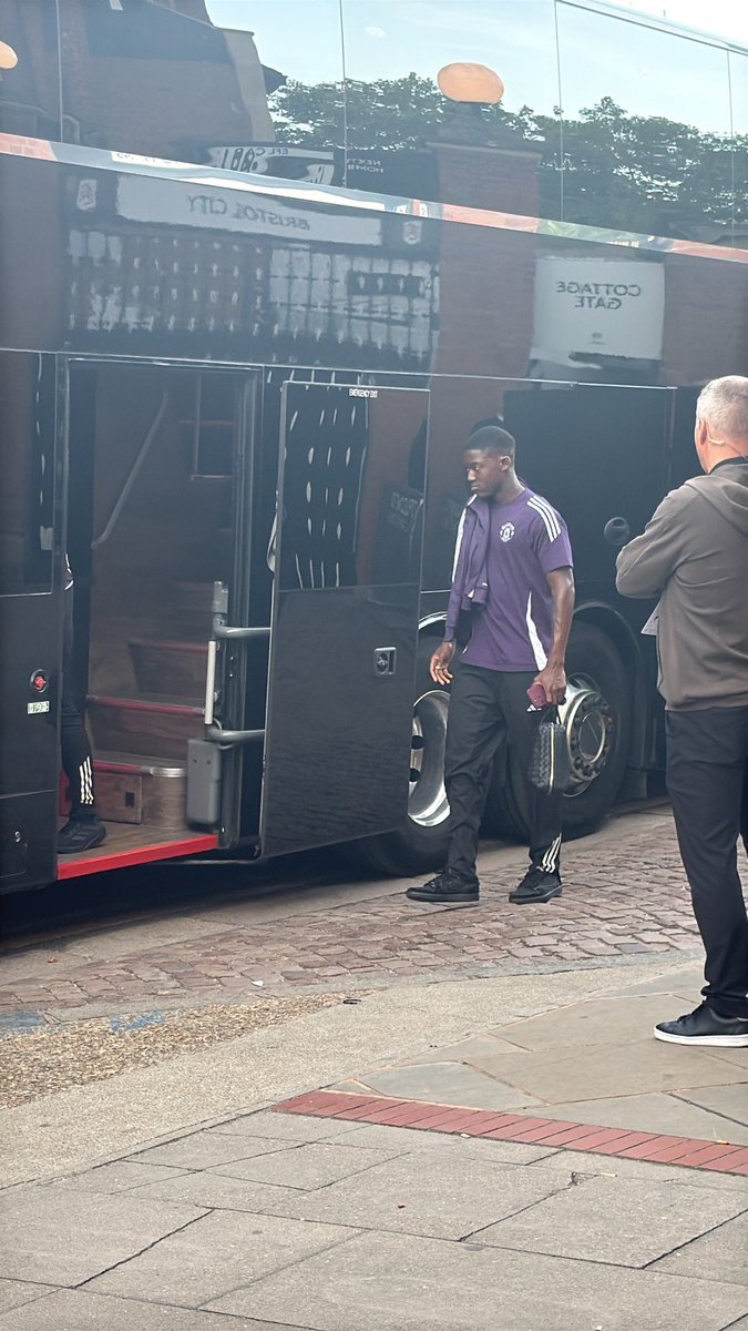 SimplyUtd tweet media