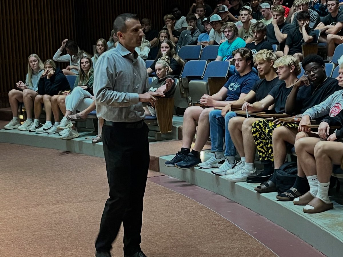 Another compliance, athletic training, communications and development meeting with winter and spring sports. Great to have you all back Mustangs! Exciting as well to hear from our new VP of Athletics, <a href="/TravisWhippleAD/">Travis Whipple</a>  His first day is Monday #LetsRide