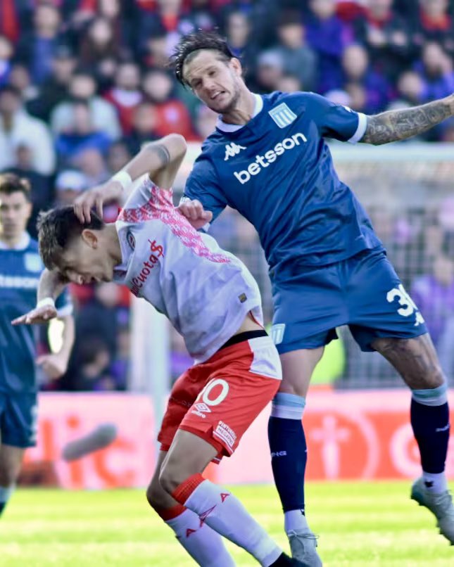 Data Racing 👑 tweet media