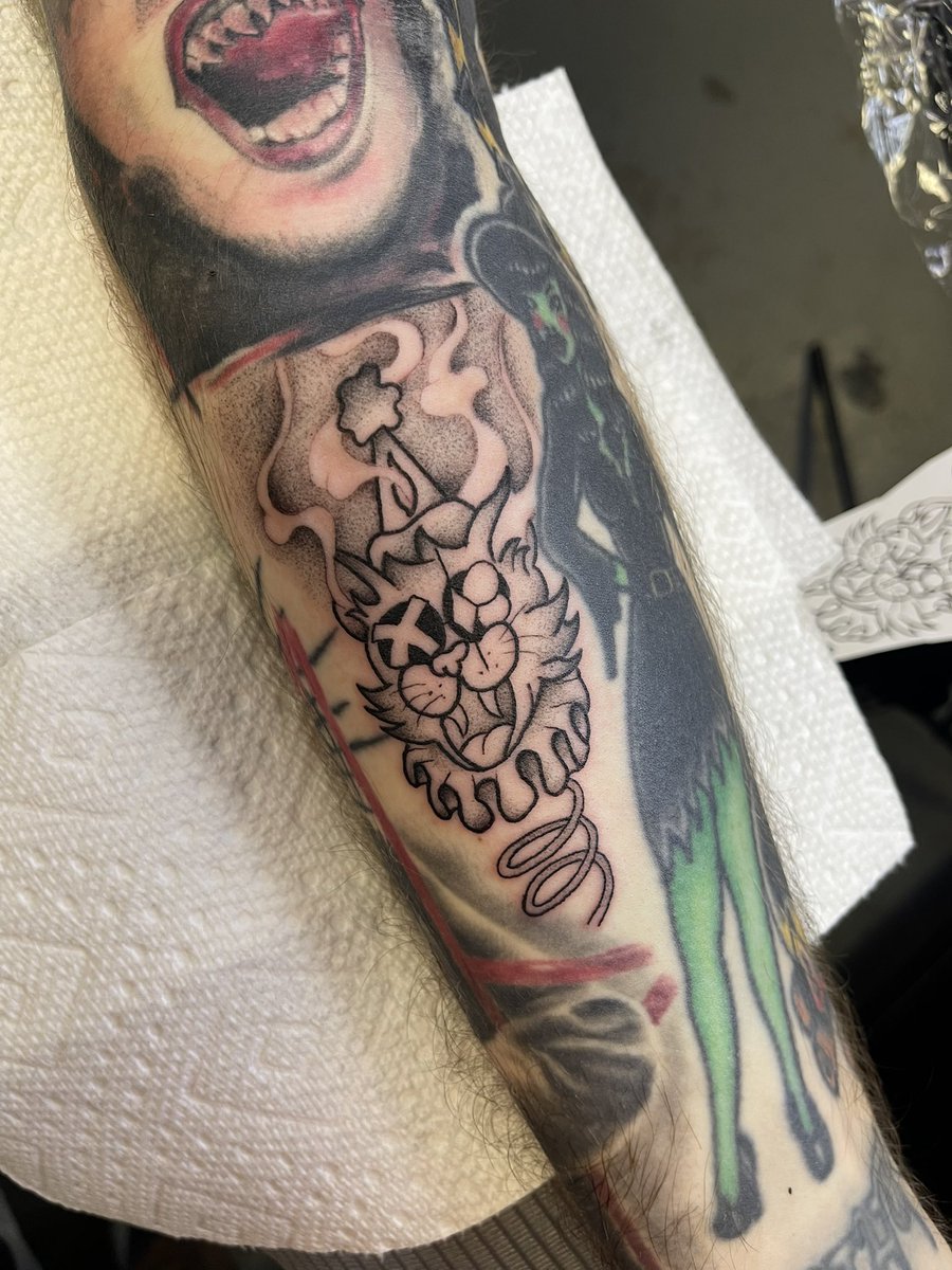 Filler tattoo for my coworker this week