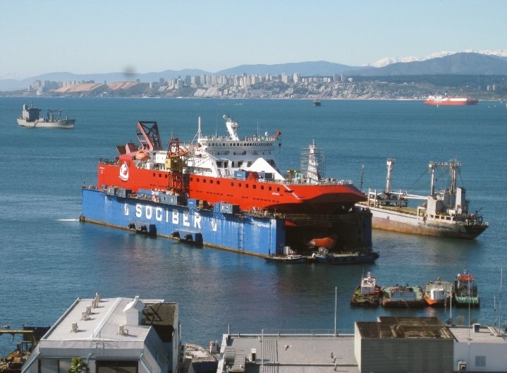 <a href="/NickoMeteo/">Nicko Geo-Meteo ⛈️🌎</a> <a href="/CuestaLaDormida/">Cuesta La Dormida</a> <a href="/RedGeoChile/">Red Geocientífica de Chile</a> <a href="/cristobalreus/">Cristóbal Reus Chêreau</a> <a href="/meteochile_dmc/">MeteoChile</a> <a href="/Sepulinares/">Alejandro Sepúlveda Jara</a> <a href="/_catalinacm/">CataDeLosCerros🏔</a> <a href="/QuilpueMeteo/">Quilpue Meteo</a> <a href="/RedMeteoA/">Red MeteoAficionada</a> <a href="/Reppli_ca/">Bãlensiã 🌵</a> <a href="/sitiodelsuceso/">Sitio del Suceso SDS</a> <a href="/reddeemergencia/">Red de Emergencia ONG</a> <a href="/valparaiso/">La Historia de Valparaíso</a> <a href="/aconcagua/">silviagonzalez</a> <a href="/La_Campana/">La Campana</a> <a href="/el_roble/">julian robledo</a> <a href="/enco/">Engin Coskun</a> <a href="/calafate/">calafate</a> <a href="/DanStar/">Дан</a> <a href="/unzen/">unzen</a> <a href="/alpaca/">Svetlana</a> <a href="/Paris/">Paris</a> <a href="/knutsen/">knutsen</a> <a href="/twittcafechile/">Una Nueva Red Social</a> <a href="/edgardolazo/">Edgardo Lazo A.</a> <a href="/NicoleLayana/">NicoLe Layana</a> <a href="/MarichiValeros2/">Marichi Valeros2</a> <a href="/flashjessica/">Jessica Ríos. ⚓🇨🇱</a> <a href="/tzingane/">Claudia Aracena</a> <a href="/Oriettaf/">#EnUnEternoLapsus ❤</a> <a href="/Buques_en_Valpo/">Videos De Buqes En Valparaiso</a> <a href="/Austropatagonia/">Alfredo Soto Ortega</a> <a href="/gcodinad/">Gonzalo Codina 🇨🇱</a> weatherlink.com/embeddablePage… transbordador <a href="/Esperanza/">Esperanza</a>🇨🇱(CL) de @NaviMagCruceros en reparaciones con <a href="/sociber_ltda/">SOCIBER</a> sobre el dique flotante #Valparaíso_III junto al buque de carga @Berkay_N🇨🇱(CL) y el petrolero @Araucano🇨🇱(CL) cielo <a href="/despejado/">Jorge Abarza Morales</a> viento del @Sur 29 Nd (54 km/h) temp. 15°C