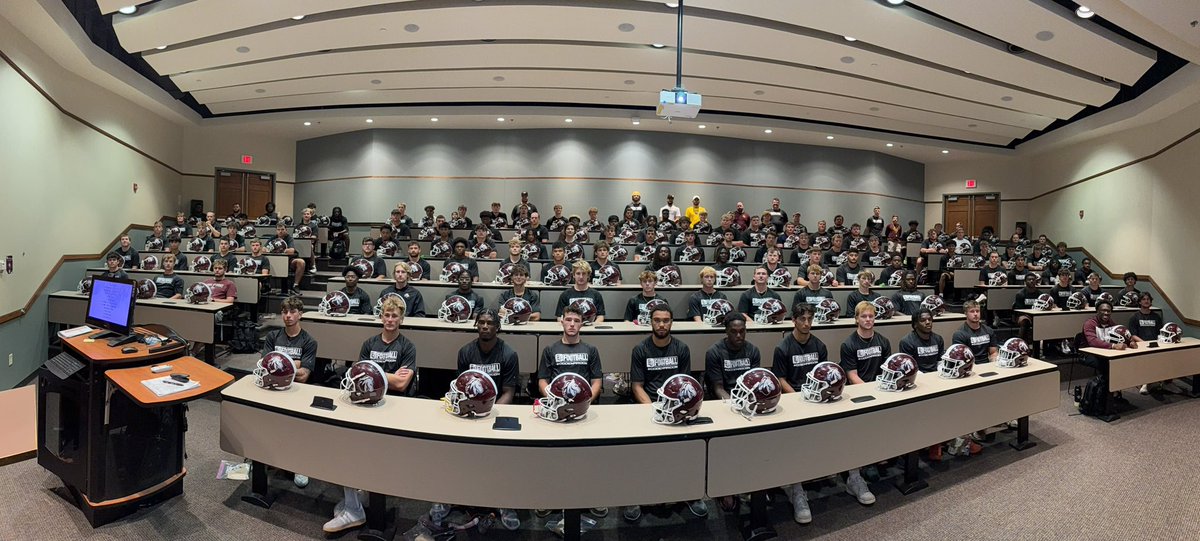 Evangel Football tweet media