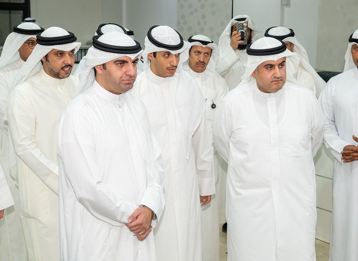 وزارة العدل توقع مع جمعية المحامين الكويتية بروتوكولا للتعاون في التطوير التشريعي والمؤسسي

- (الجمعية) ستساهم بموجبه كشريك للوزارة في تطوير منظومة التشريعات القائمة في البلاد

kuna.net.kw/ArticleDetails…

#كونا #الكويت