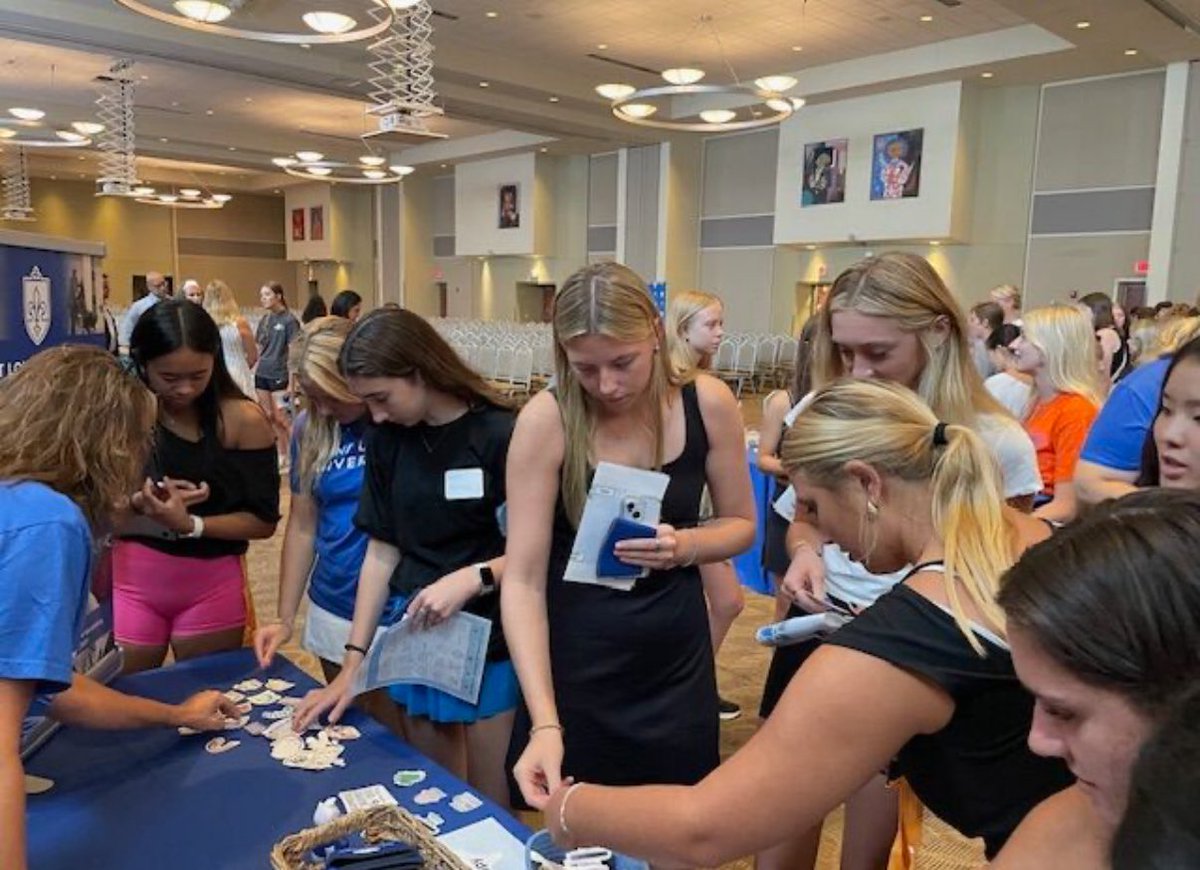 Bernard Rousseau tweet media