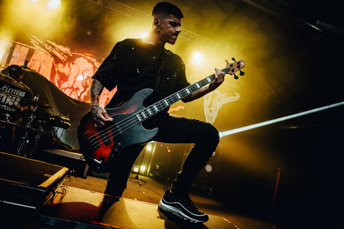 Hometown show for the boys last night. 🔥