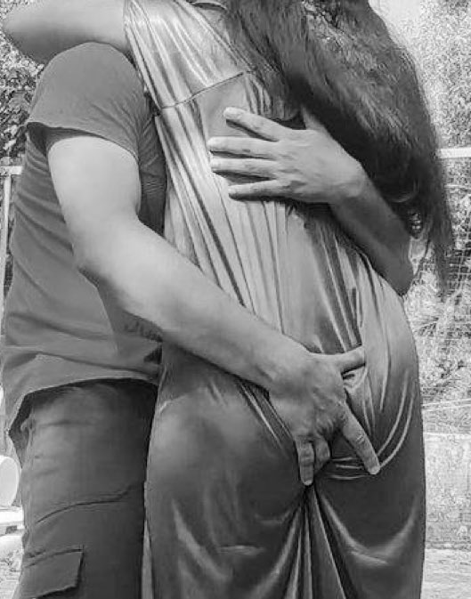 Dad to dubai me settled ha..

Kal unke dost vikas ne apne dost Sanjay( lawyer). ko behja hmare Ghar.. 

 hme kuch paper work k bare me bat krni thi. Local builder pr case krna ha.

So this is how he greeted mom. The position of middle finger was so exact.
( Rest is in comments).