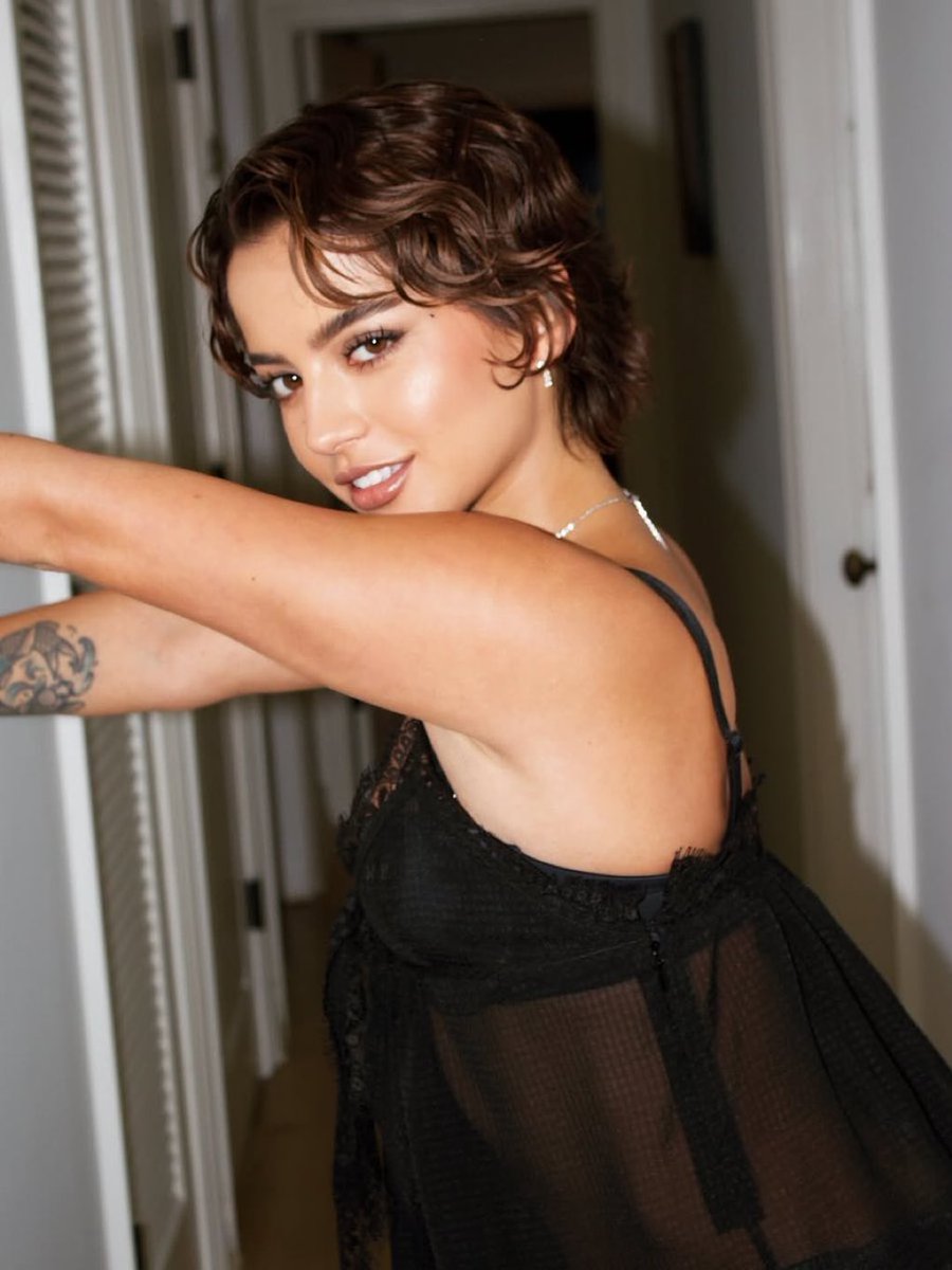 isabela merced updates tweet media