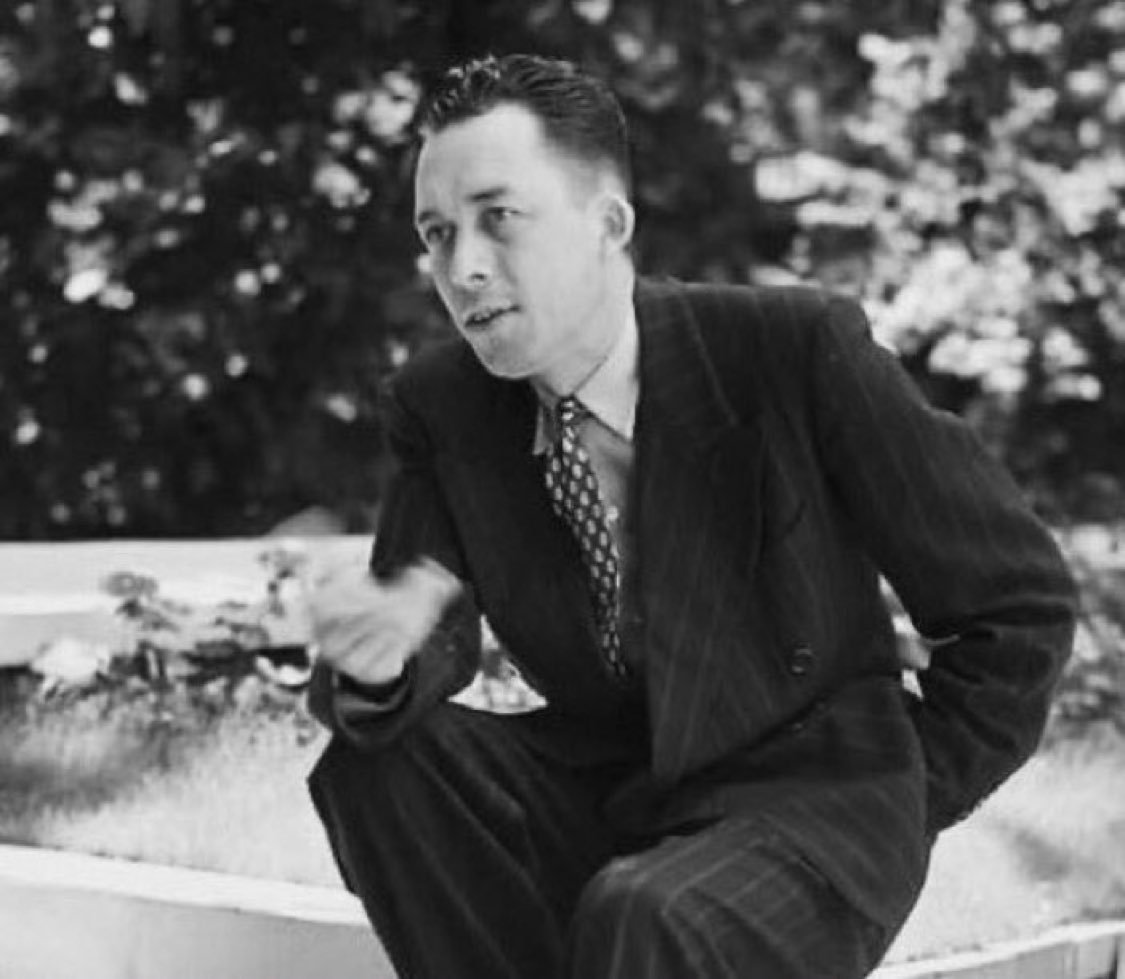 Cohérence (@coherence_e) on Twitter photo « Rien n'est plus méprisable que le respect fondé sur la crainte. »
Albert Camus « Rien n'est plus méprisable que le respect fondé sur la crainte. »
Albert Camus