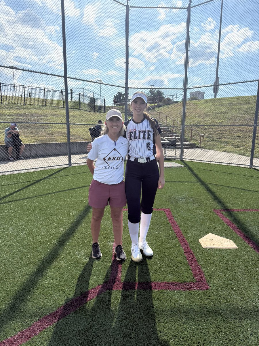 Ashlyn.Darrow2027 tweet media