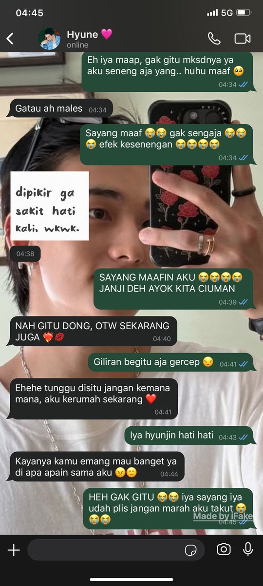 Marahan mulu heran 😮‍💨

#SSD #StaySelcaDay #StayBeautiful #Hyunjin #현진 #스트레이키즈 #방찬 #BangChan <a href="/Stray_Kids/">Stray Kids</a>