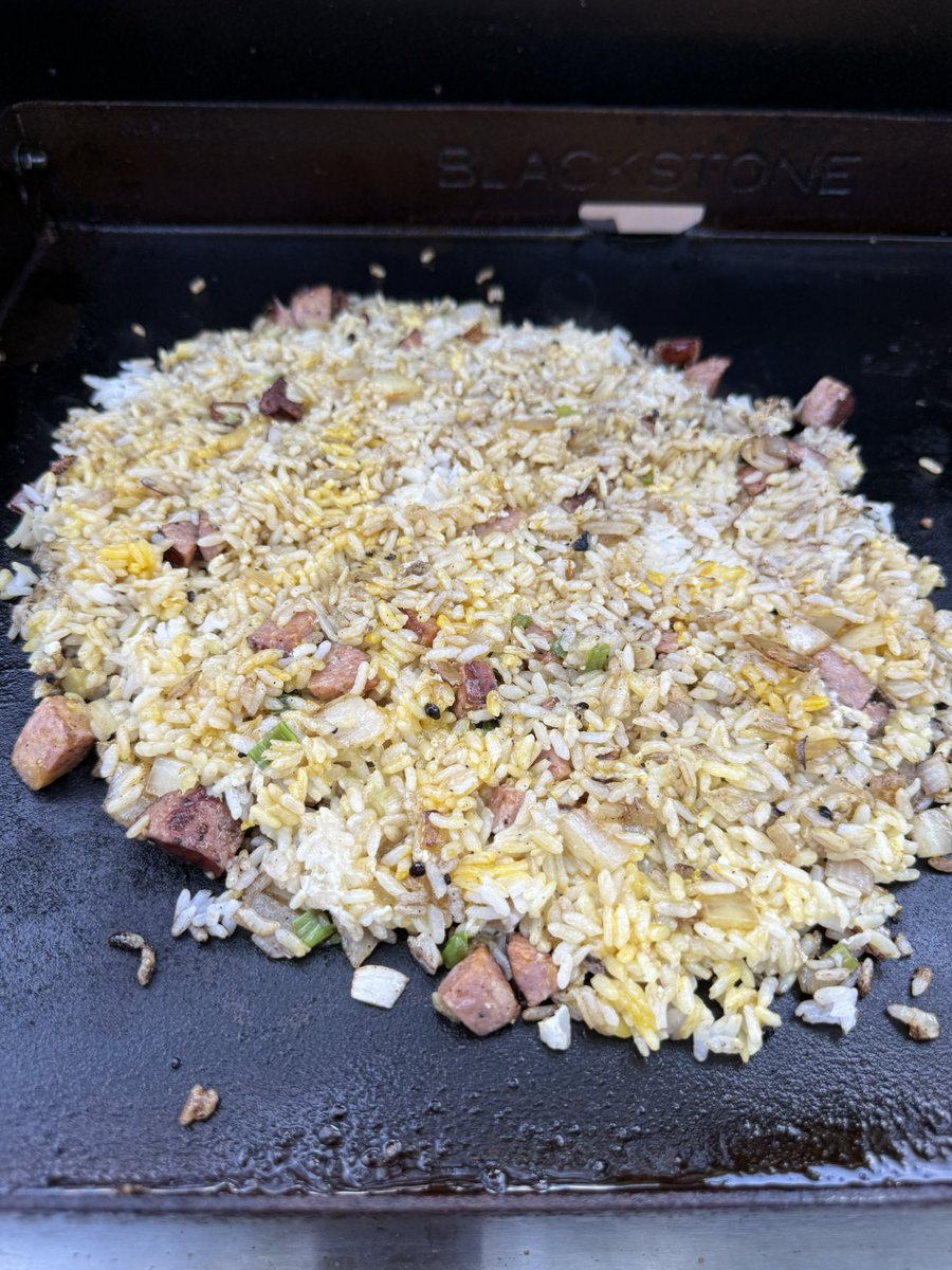 Sunday Blackstone for the family.

😆😆😆