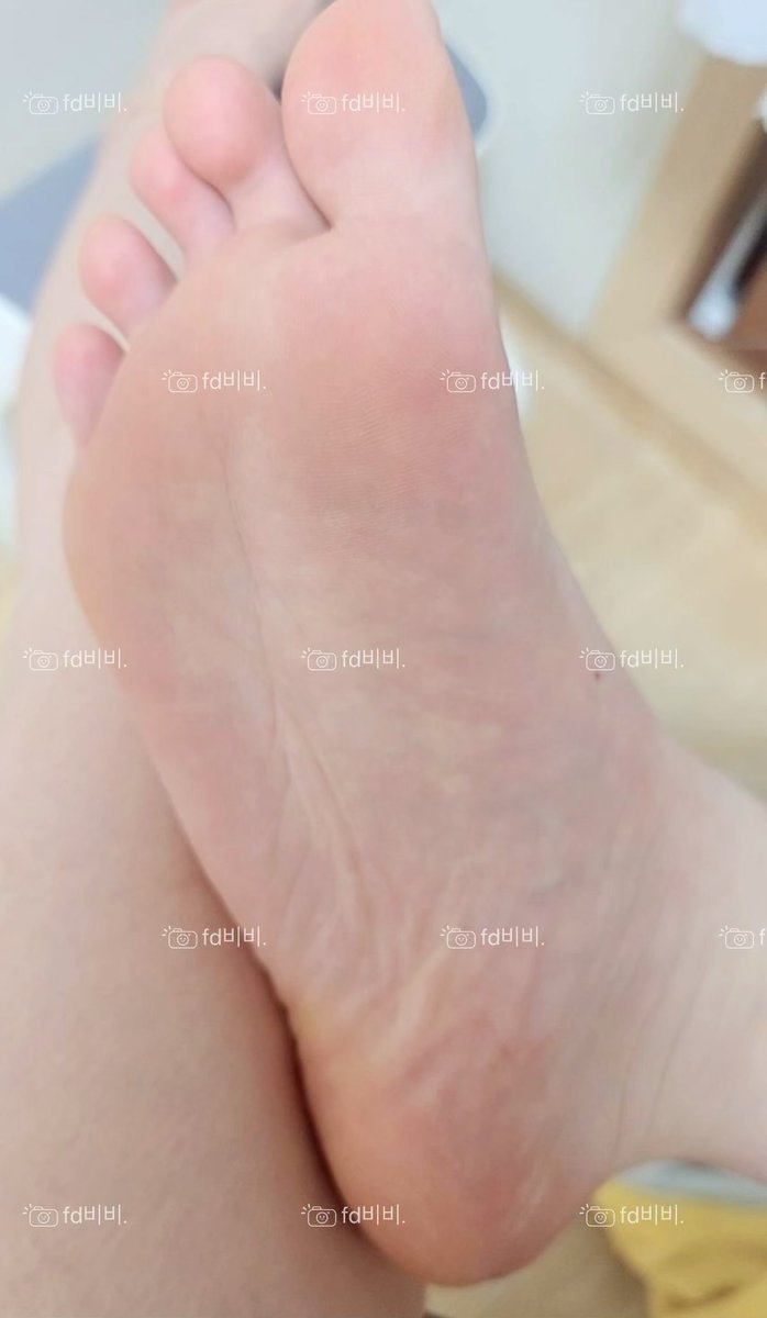 내 발이나보면서 즙이나 짜자 도태즙

온플 오프예약 플영상구매 
솔플 멀티 예약 라인 -spdhwprn12