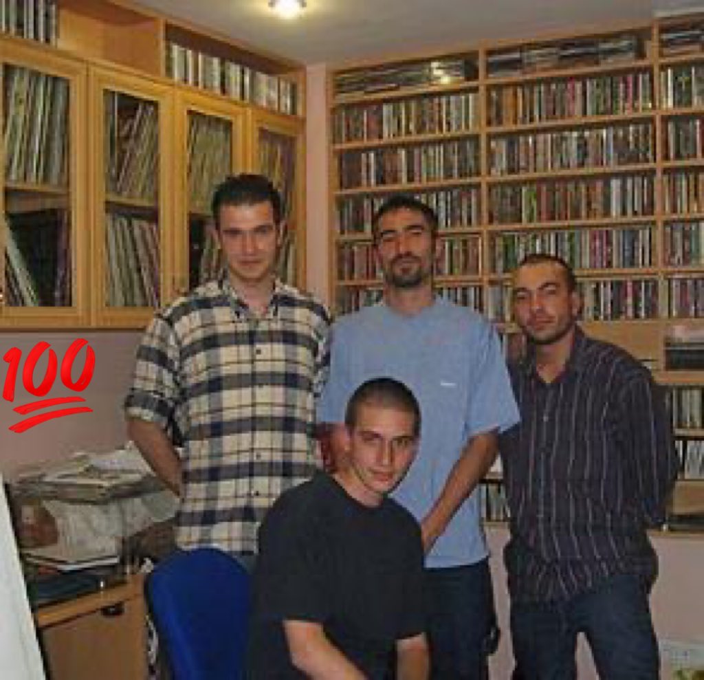 Yunus abi şu fotoğrafın hd’si lazım. <a href="/Sagopakajmerrap/">Sagopa Kajmer</a>