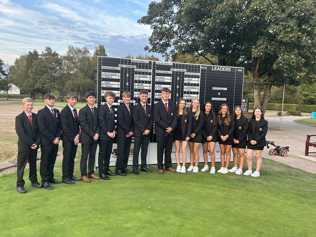 WelshSchoolsGA's tweet image. Practice Round done - Team Wales 2025 Version ready to go - Play well team. 
@llanwerngolf