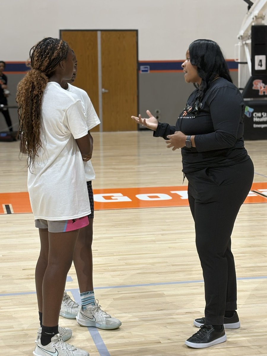 Amiau & Saniau Ratcliff (@ratclifftwins) on Twitter photo Had a great time at the <a href="/Bearkats_WBB/">Sam Houston Women’s Basketball</a> camp. Thanks <a href="/CoachJustice10/">Ravon Justice</a> for the feedback. Had a great time at the <a href="/Bearkats_WBB/">Sam Houston Women’s Basketball</a> camp. Thanks <a href="/CoachJustice10/">Ravon Justice</a> for the feedback.
