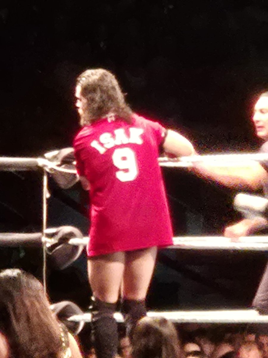 #WWENewcastle The judgement Days JD McDonagh turned up tonight 🤣