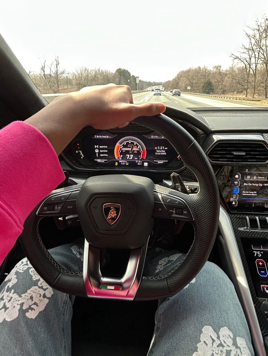 mama i got rich, look at your dropout

new post on IG @ natenkgwn