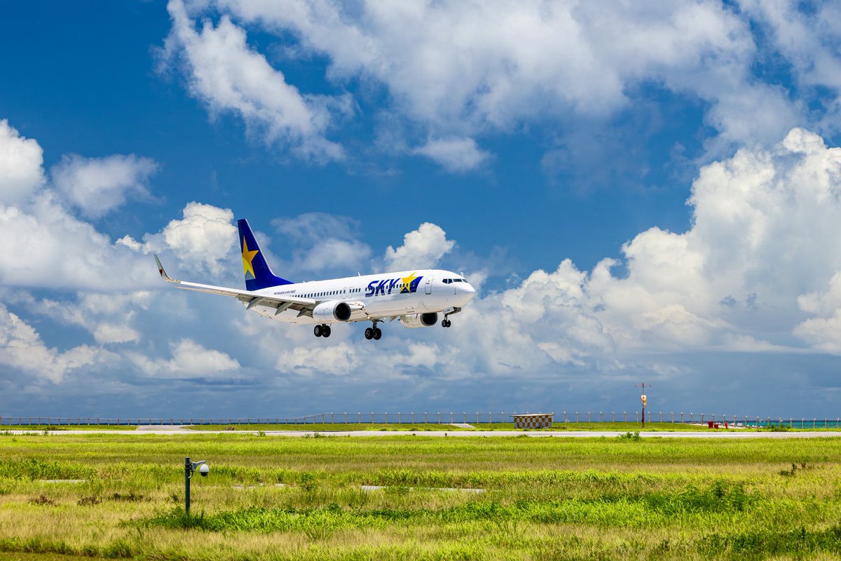 おはようございます☁️
スカイマーク【公式】です💫

あっという間に今月最後の月曜日！
みなさん、やり残したことはないですか？
今月もいいランディングが出来るように、ラスト1週間張り切っていきましょう！
えいえいおー！