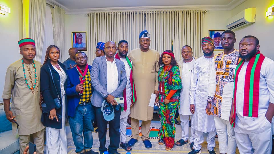 M. G. Gonet (@mathewgonet) on Twitter photo We continue to receive mourners as mammoth crowd throngs the Rayfield residence of the <a href="/OfficialAPCNg/">APC Nigeria</a> National Chairman, Prof. <a href="/nentawe1/">Nentawe G. Yilwatda</a>, in Jos. We continue to receive mourners as mammoth crowd throngs the Rayfield residence of the <a href="/OfficialAPCNg/">APC Nigeria</a> National Chairman, Prof. <a href="/nentawe1/">Nentawe G. Yilwatda</a>, in Jos.