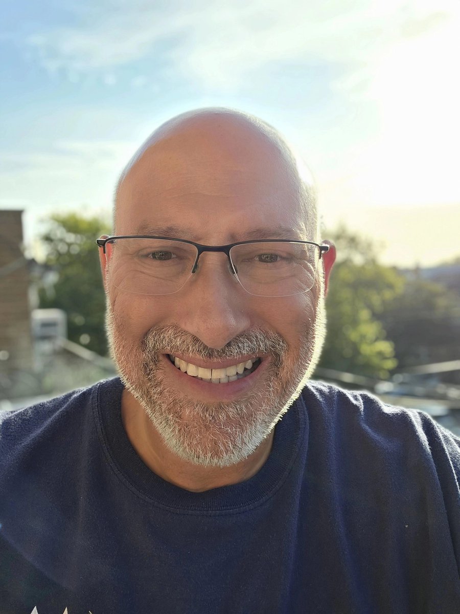 Sunday smile. Low key day. Starting up the grill now. Vacation brain means I didn't realize I haven't shaved in a week. How are you doing? What's making you smile today?