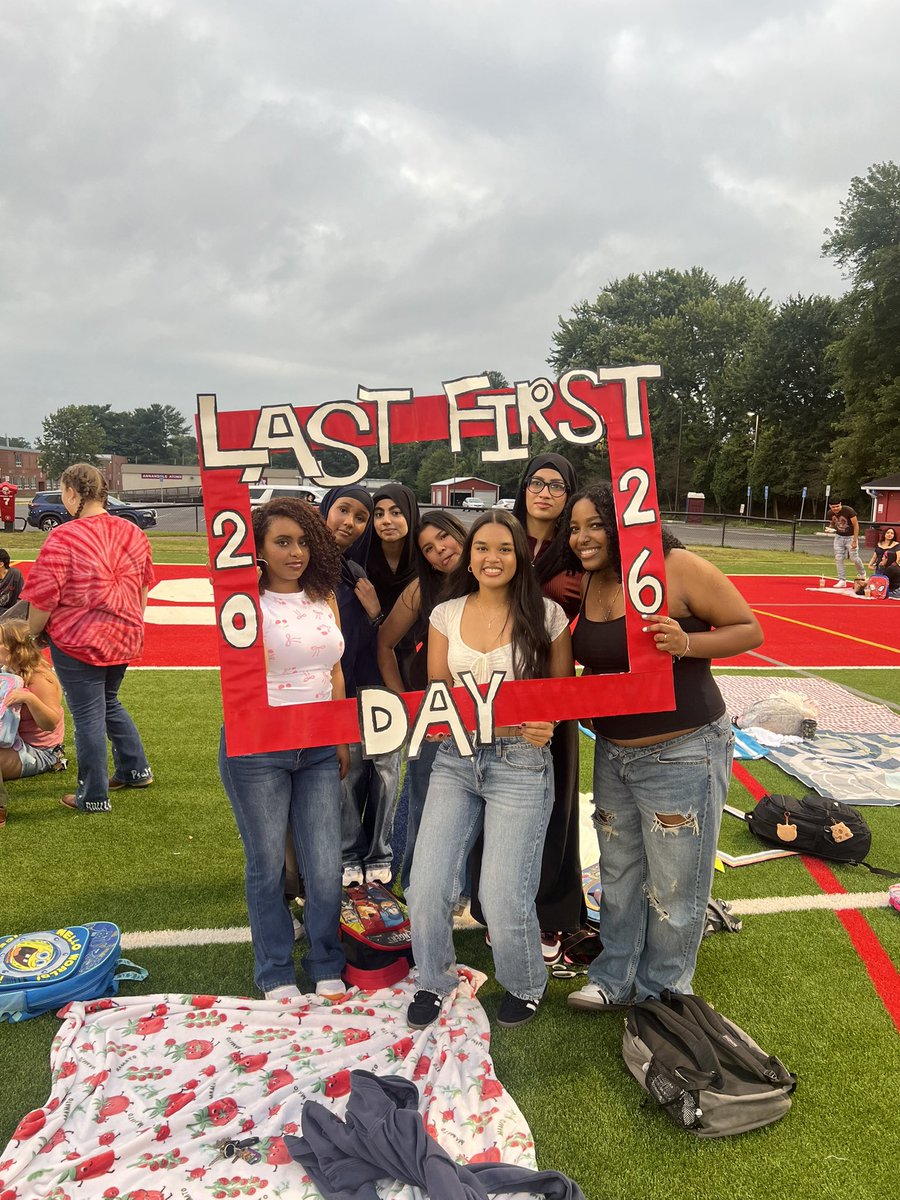 AnnandaleAtoms's tweet photo. What an amazing first day at Annandale! We started with a beautiful Senior Sunrise, had WUSA9 join us to capture the excitement, and even welcomed Dr. Reid who helped us kick off the year. The energy was unforgettable—here’s to an incredible 2025–26! #AtomNation #FirstDayFairfax https://t.co/BIMnGnye7S