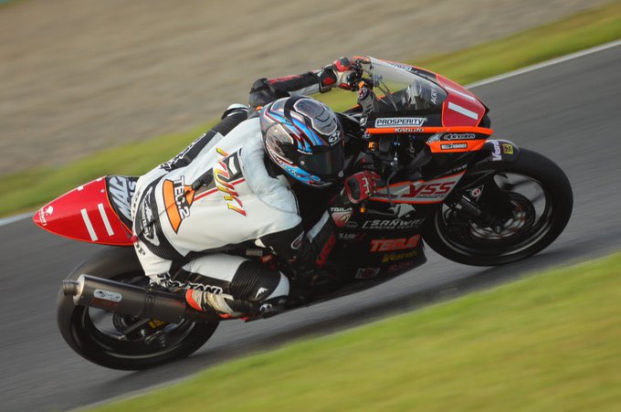 ryumatsu_11's tweet photo. 全日本ロードレース選手権 もてぎRd
予選 1位
決勝1位
やっと勝てました!
Pole to winで終えられて最高な1日になりました!
チームの皆さん、スポンサーの方々、応援してくださった皆さんありがとうございました!
次戦はオートポリスです!続けて勝てるように頑張ります🔥
#sanwaracing #tec2 https://t.co/KicHhZMCAy