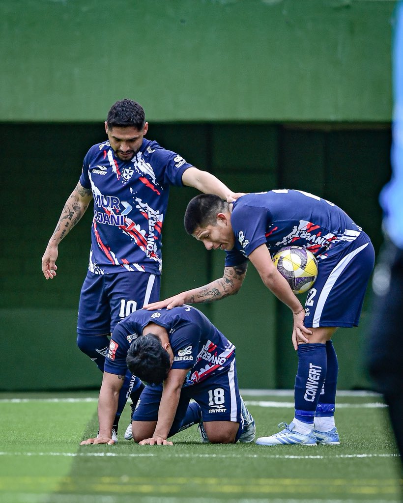 ¡GOOOOL! ⚽️

Austing Arteaga pone el cuarto gol en el final 💪🏼

D. Coopsol 2 🆚 4 U. San Martín

¡Vamooooos! 🫶🏼

#usmp #familiasanta #liga2cajacusco