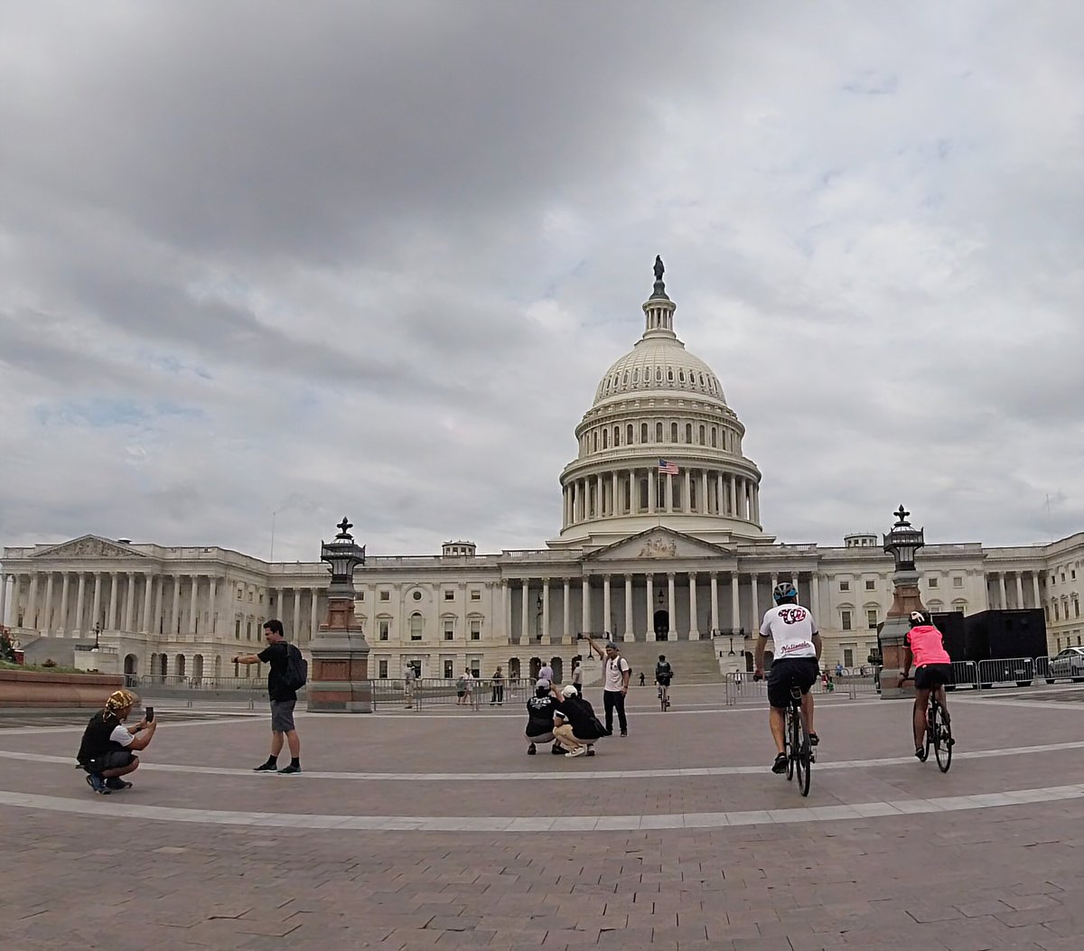 Chris_Roell's tweet photo. Today's Urban Adventure Bicycle Ride was a beautiful #SunDayFunDay ride around DC! #bikedc #uabicycleride #WashingtonDC #onedc #wearedc #FreeDC https://t.co/diB6uGO7Yx